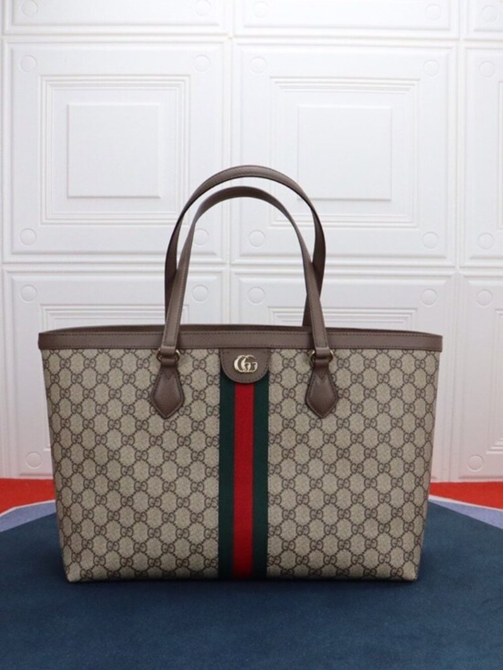 Gucci Ophidia Medium Tote Bag